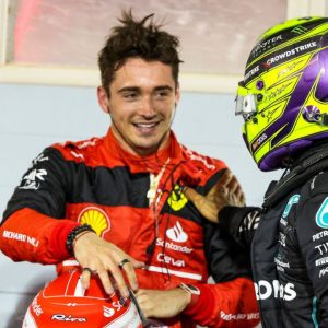 "Obviously Lewis Hamilton is a eight, eh- seven-time world champion" - F1 Twitter reacts to Charles Leclerc weighing in to support the Mercedes driver