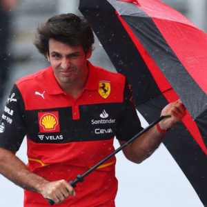 Ferrari's Carlos Sainz on the verge of breaking an unwanted Formula 1 record