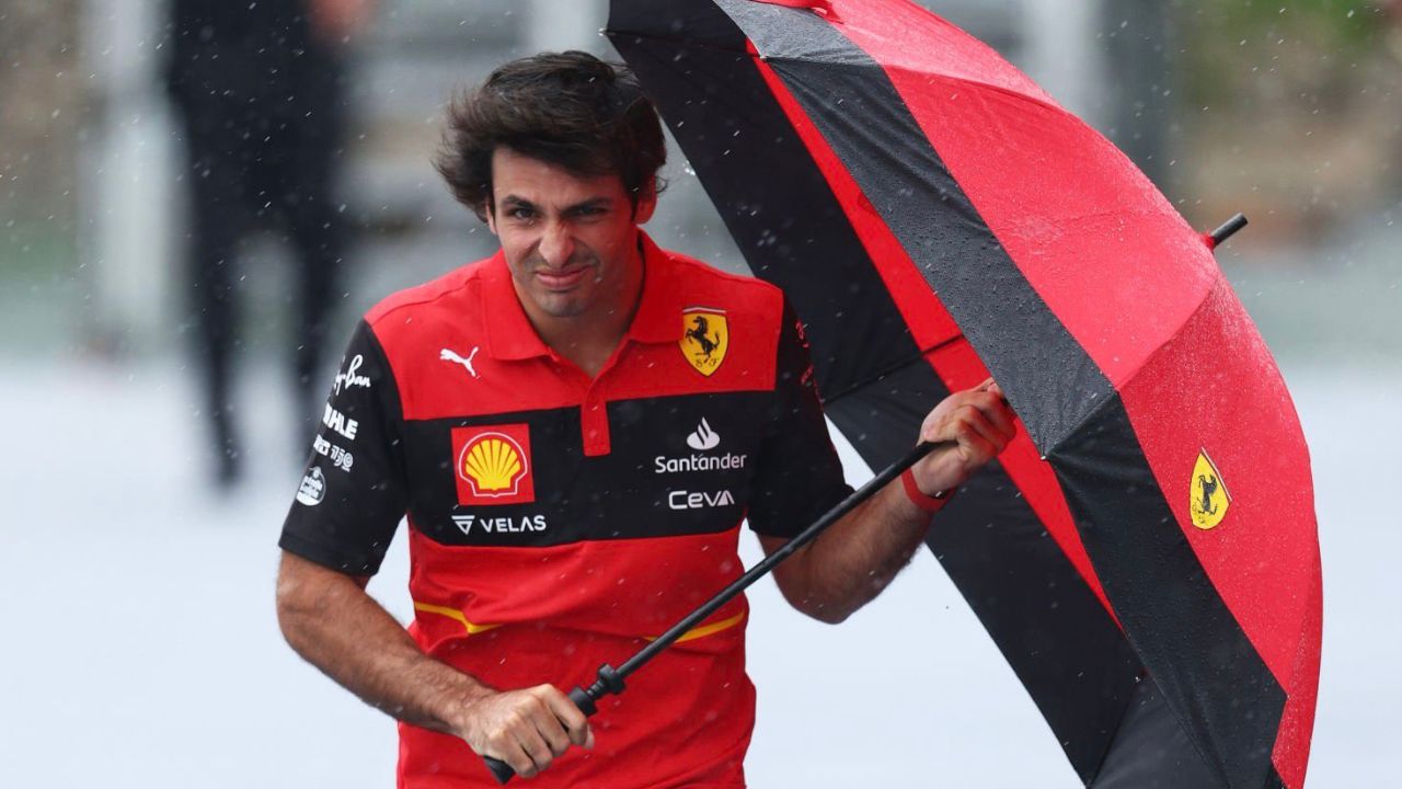 Ferrari's Carlos Sainz on the verge of breaking an unwanted Formula 1 record