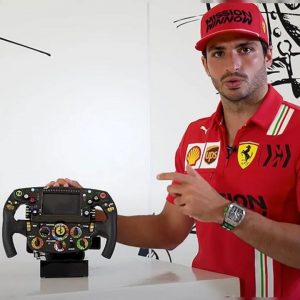 "Approximately $90,000 and complex technology of a steering wheel" - Carlos Sainz explains his Ferrari steering wheel