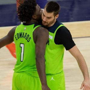 Adam Sandler and Juancho Hernangomez reveal that Anthony Edwards refused to be blocked while filming the NBA movie Hustle.