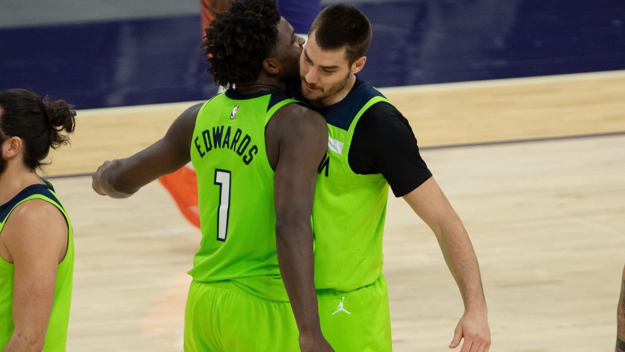 Adam Sandler and Juancho Hernangomez reveal that Anthony Edwards refused to be blocked while filming the NBA movie Hustle.