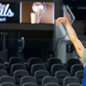 “Courtside view for Game 1 of the 2022 NBA Finals costs $70,000!”: Models of Porsche & Mercedes are cheaper than watching Stephen Curry and Jayson Tatum battle at Chase Center