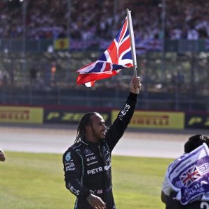 "Lewis Hamilton raced with three tyres for one lap and won"- When seven-time World Champion held Max Verstappen off at 2020 British Grand Prix