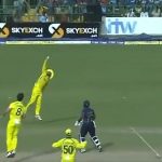 "Maxi you ripper": Glenn Maxwell grabs outstanding catch to dismiss Dhananjaya de Silva in Colombo ODI