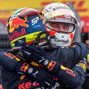"High five Team": Both Red Bull drivers lead drivers' standings for the first time since 2011