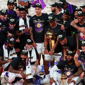 "I'm sick watching this chip parade tbh": Alex Caruso and Kyle Kuzma aren't very happy watching Stephen Curry and co celebrate on the streets of San Francisco
