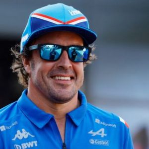 Fernando Alonso signs a two year extension with Alpine keeping him in F1 till 2024