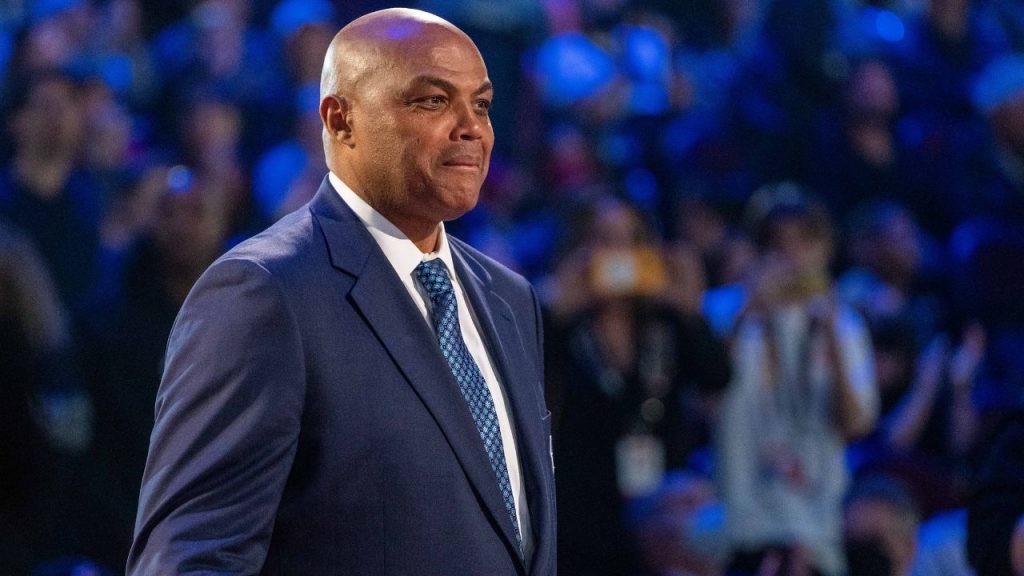 "Hurry and get the wall up so the Pistons don't come back!": Charles Barkley annihilated $1.5 Billion franchise during NBA Mexico City Games
