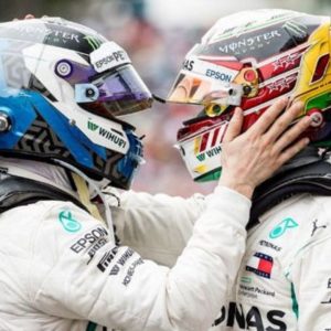 "Valtteri Bottas wanted to kiss me"– Lewis Hamilton talks about awkward 'kiss like' photo with his former teammate
