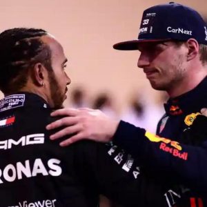 "It was so, so painful" - Lewis Hamilton talks about shaking hands with Max Verstappen after 2021 Abu Dhabi GP
