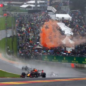 "You may laugh but Sebastian Vettel used to love getting it in my eyes"– Red Bull's Adrian Newey recalls how he had to save his eyes while celebrating win with four-time world champion