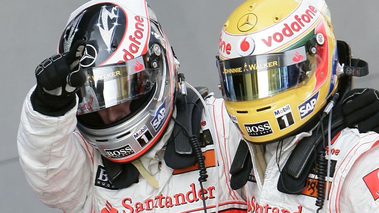 "When I was 22 It's a lot of pressure to go up against Fernando Alonso"– Lewis Hamilton admits $20 million per year earning F1 star is toughest opponent in his career so far