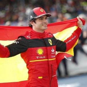 "Please stop inventing things, I'm under pressure"- Carlos Sainz lashing out at Ferrari strategists for their poor suggestion in Silverstone