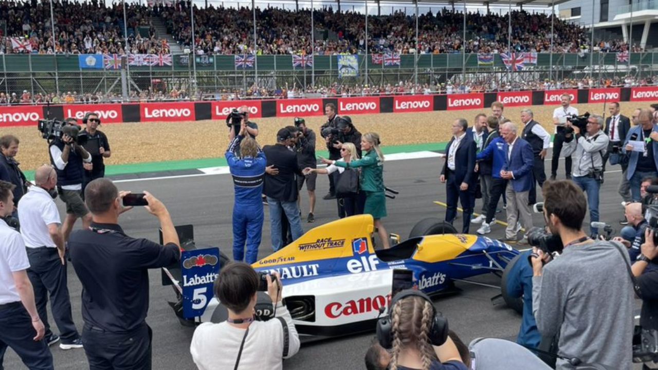 Watch Lewis Hamilton, Nigel Mansell and Sebastian Vettel gather ahead of British GP in Silverstone
