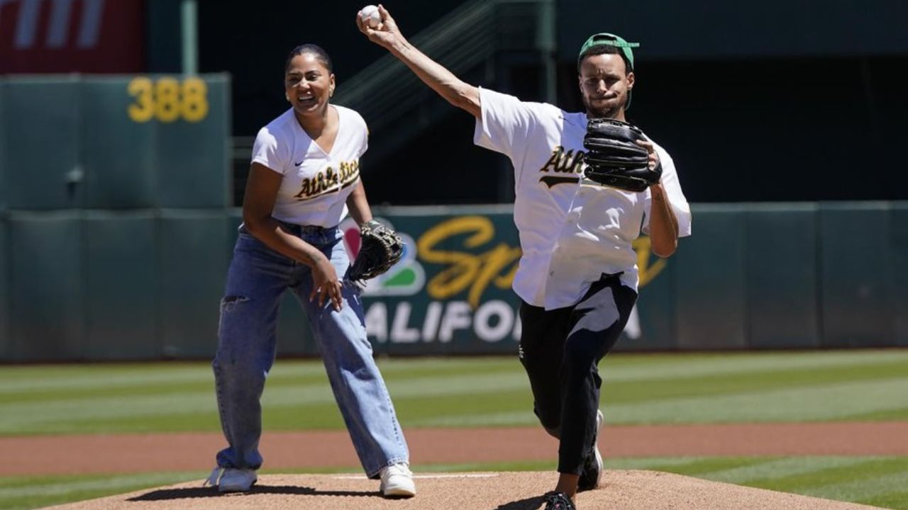 “Stephen Curry, I never wanna hear you say a word again about my first pitch”: 6’3” GSW star's former teammate trolls him for a terrible first pitch