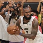 "LeBron James had 2 points for every point I had": Dion Wright, The Los Angeles Lakers superstar's opponent in the Drew League had nothing but praise for the King
