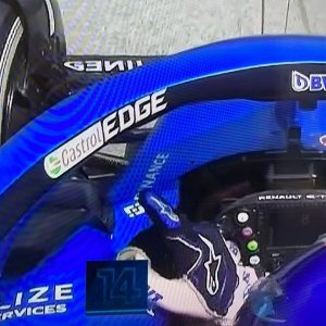 Fernando Alonso savagely wags his finger at Yuki Tsunoda after overtaking him at Austrian GP