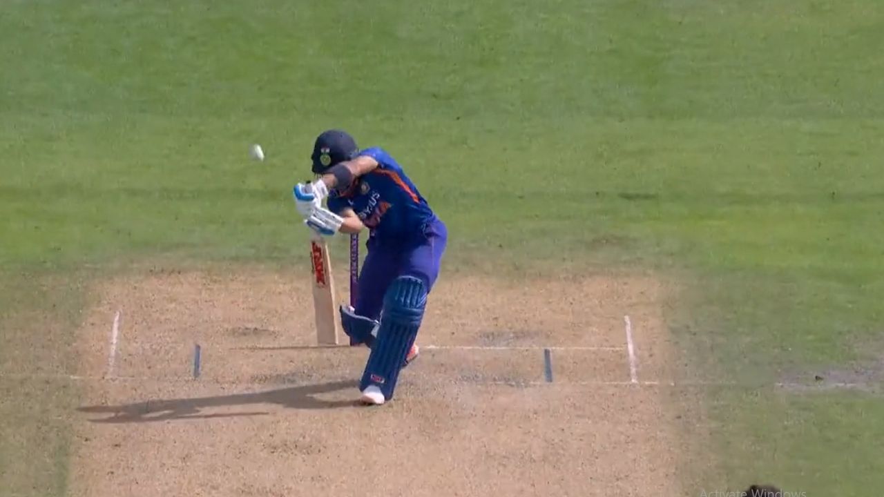 Virat Kohli last 30 innings score: Virat Kohli ODI average since last century