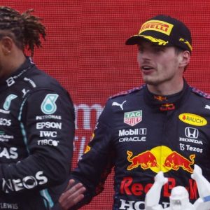 "Very rehearsed and media trained response by Max Verstappen" - F1 Twitter fights over Max Verstappen's comments on Lewis Hamilton racism row
