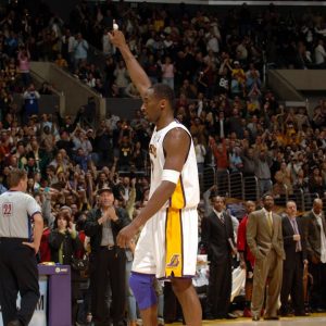 212 lbs Kobe Bryant can credit a greasy McDonald's quarter pounder for one of the most historic performances in NBA history