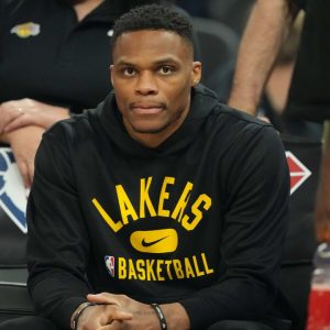 "$47 million man Russell Westbrook has a lot of bricks!" : Spurs rookie Jeremy Sochan shouts out what LeBron James and Anthony Davis have had on their mind for a full season
