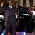 $400 million worth Shaquille O’Neal spends $23,000 on gas/month refueling on a massive 7,000 gallons
