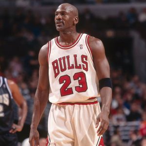 6'6" Michael Jordan's 11.375-inch hands in this highlight reel allowed him to handle the basketball with utmost dexterity