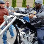 Multi-Millionaire Shaquille O'Neal's custom chopper is an outlandish 14 feet long!