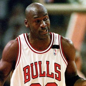 198 lbs Michael Jordan’s reasoning for having ‘big biceps’ is the most MJ thing ever