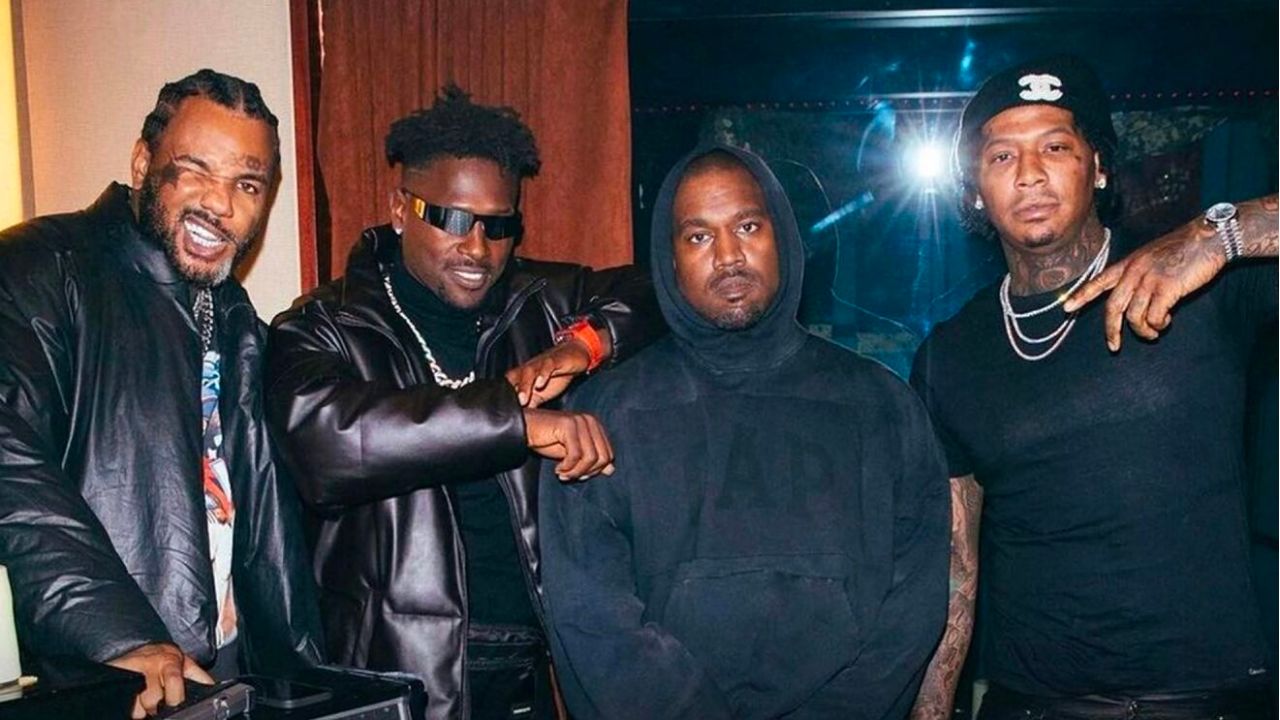 Antonio Brown's 'I am Jesus' Tweet impersonates multi-billionaire Kanye West as NFL Twitter makes fun of the former WR