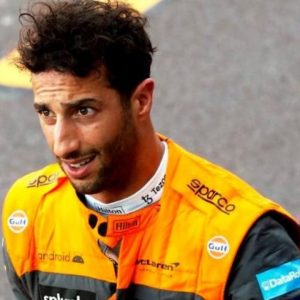 McLaren offered a new job to Daniel Ricciardo in place of his $20 Million a year role in F1