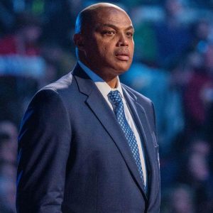 6'5" Charles Barkley had a DUI arrest on New Year's Eve in 2008 which changed the former Sixers star for good