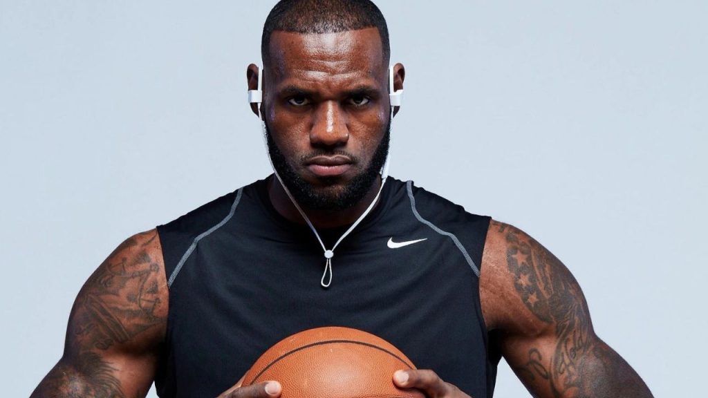 LeBron James' silent investment got him a $700 million paycheck from Apple