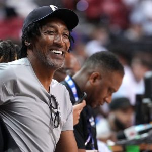 Scottie Pippen snubs billioanaire Michael Jordan, calls himself the Bulls' GOAT in funny ad on memories with James Harden