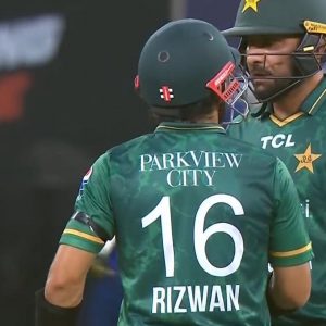 Why are Pakistan wearing black armbands today vs India: Why are the cricketers wearing black armbands today 2022 Asia Cup?