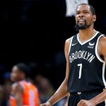 6'10 Kevin Durant lashes out at 'cheese butt' heckle, almost starts a brawl over it