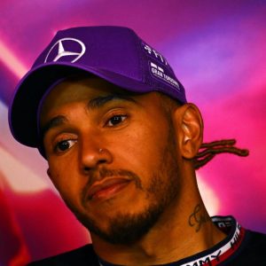 $5.5 Billion worth couple convinced Lewis Hamilton to stay in F1