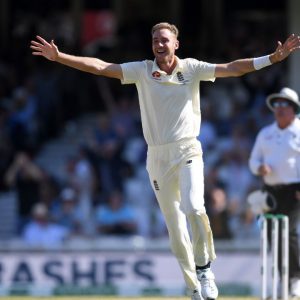 English pacer Stuart Broad bowled an astonishing spell against Australia in Ashes 2013 at the Riverside Ground in Chester-le-street.