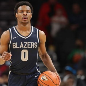 LeBron James approves Bronny James' 3 tattoos, including 1 on the neck before college recruitment