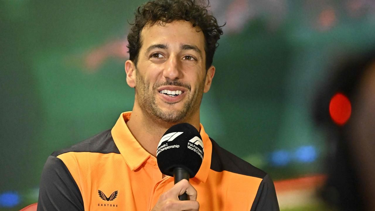 "Code is Oscar Piastri 2023"- F1 store puts "almost gone" next to Daniel Ricciardo McLaren merchandise
