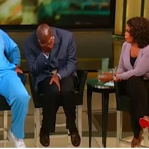 Charles Barkley recalls a bizarre reason he gave $100 to a homeless man while sitting with Michael Jordan on the Oprah Winfrey show