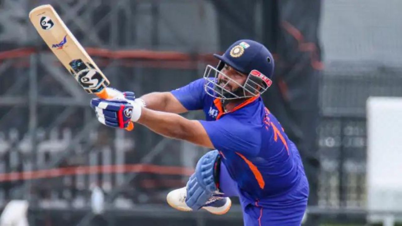 Is Rishabh Pant injured: What happened to Rishabh Pant in India vs Pakistan Asia Cup 2022 match today?