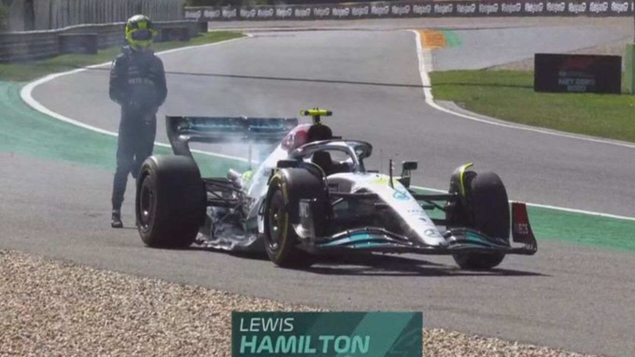 "You may be the worst car I've ever driven": Watch Lewis Hamilton prevent $15 million Mercedes W13 catch on fire