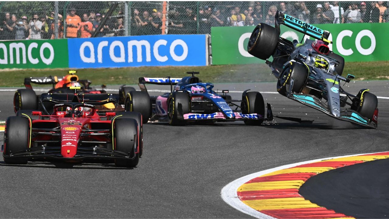 "I didn't leave Fernando Alonso enough space": Lewis Hamilton takes blame for collision with 2-time World Champion on opening lap of Belgium GP