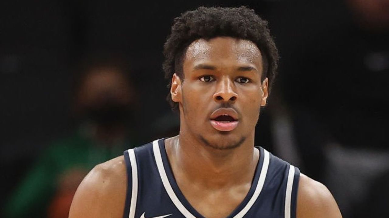 LeBron James couldn't get enough of 6'3 Bronny and his new found athleticism