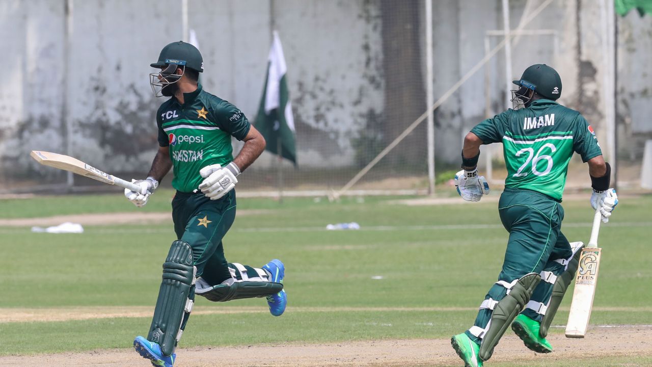 Hazelaarweg Rotterdam pitch report NED vs PAK: The SportsRush brings you the pitch report of Netherlands vs Pakistan 1st ODI.