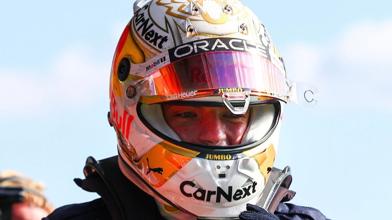 "We count on Max Verstappen not finishing races"– Ferrari boss relies on 28 race winner's DNFs instead of their own merit to win championship