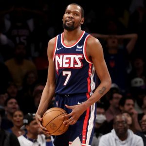 Kevin Durant took 62 shots at 'The Crawsover' but was lauded for his 63 point outburst