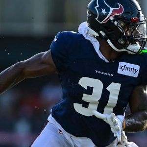 3 NFL Fantasy Sleeper Picks That Could Win You Your League Including Houston's RB Dameon Pierce